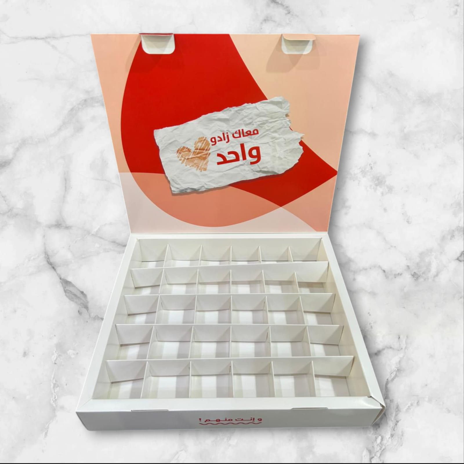 24-Compartment Strawberry Box